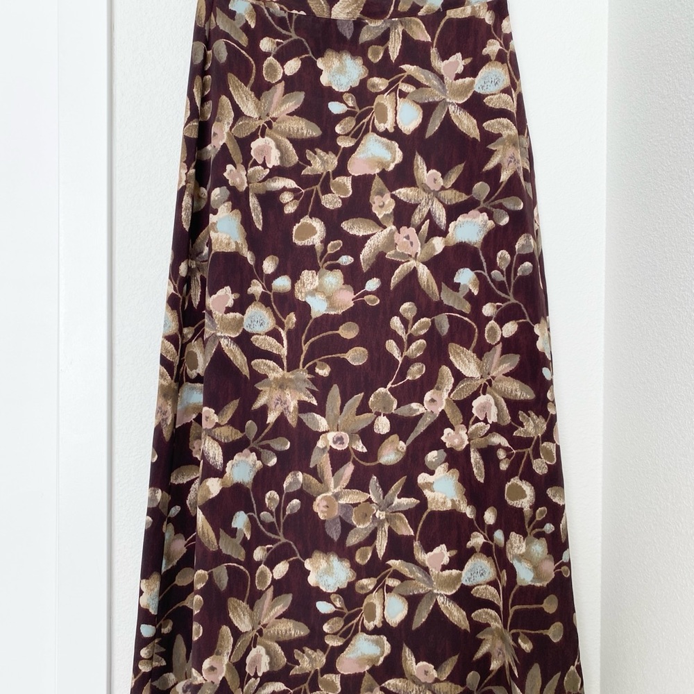 Floral Patterned Maroon Maxi Skirt